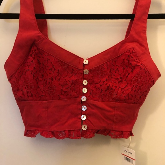 NWT Free People Red Lace Crop Top - Picture 2 of 2